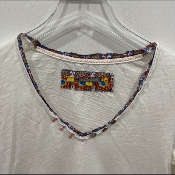 Anthropologie Little Yellow Button Embroidered Cuff White Top XS - Picture 5 of 9
